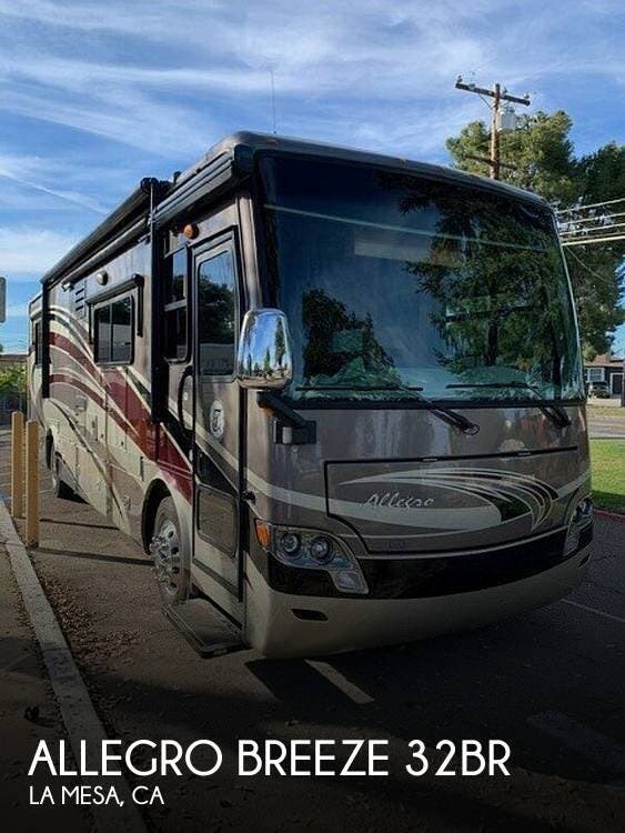 Used 2014 Tiffin Allegro Breeze 32BR available in La Mesa, California