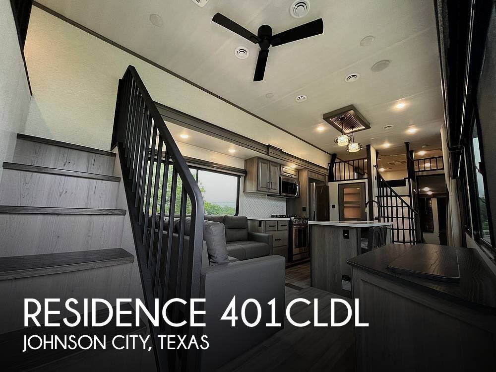 Used 2025 Keystone Residence 401CLDL available in Johnson City, Texas