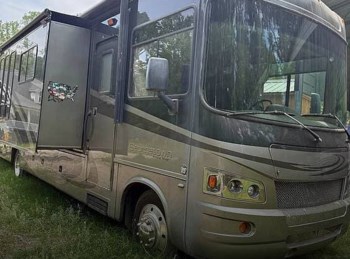Used 2010 Forest River Georgetown 378TS available in Beaufort, South Carolina