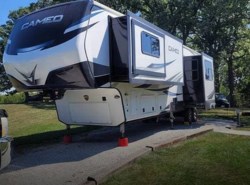 Used 2021 CrossRoads Cameo 3975CK available in Washington, Iowa