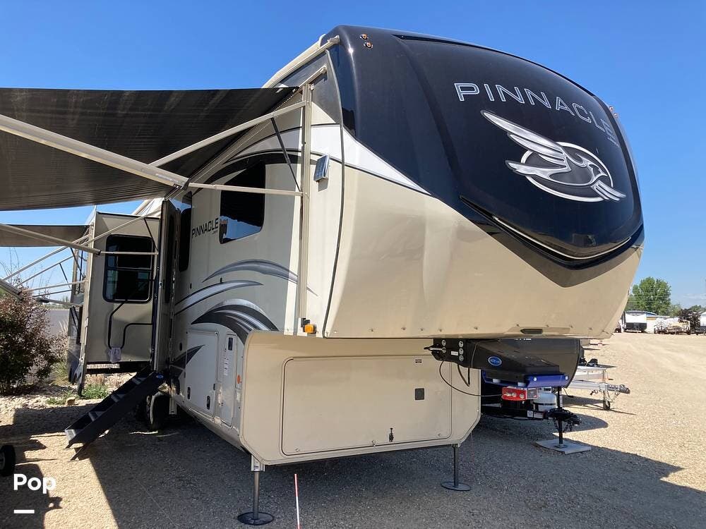Used 2022 Jayco Pinnacle 32RLTS available in Meridian, Idaho