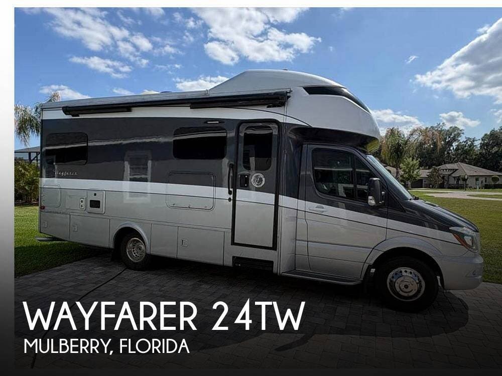 Used 2019 Tiffin Wayfarer 24TW available in Mulberry, Florida