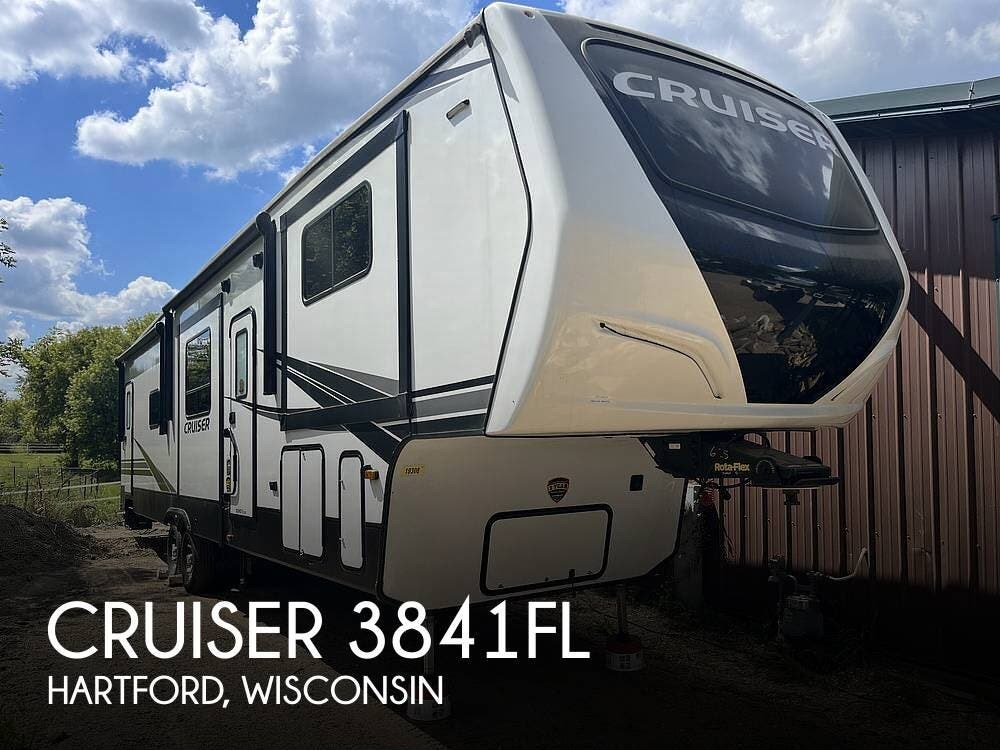 Used 2021 CrossRoads Cruiser 3841FL available in Hartford, Wisconsin