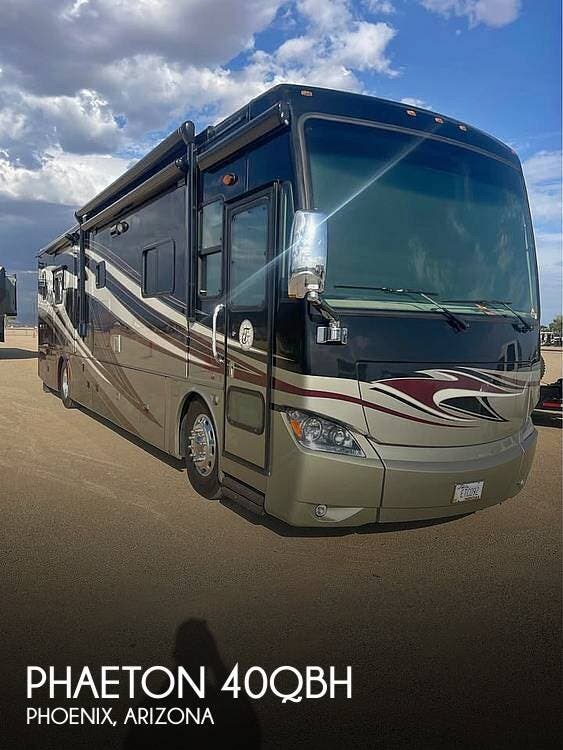 Used 2013 Tiffin Phaeton 40QBH available in Phoenix, Arizona