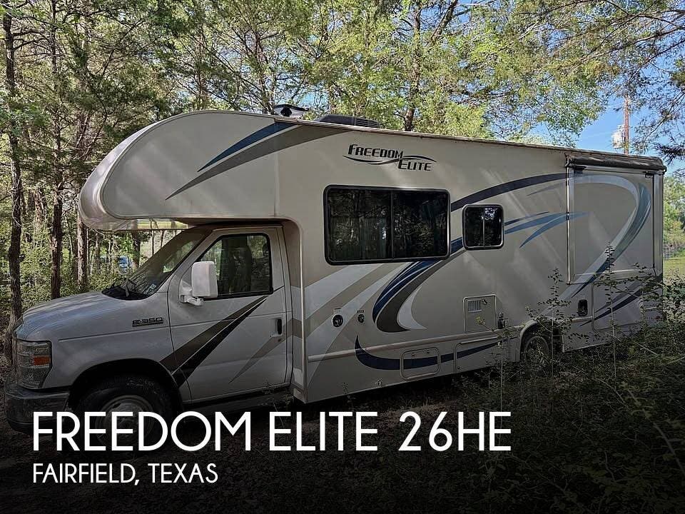 Used 2018 Thor Motor Coach Freedom Elite 26HE available in Sarasota, Florida