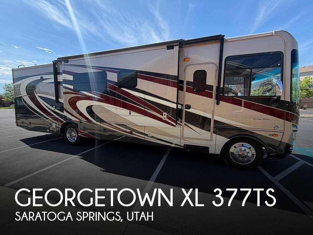 Used 2018  Forest River Georgetown XL 377TS by Forest River from Pop RVs in Saratoga Springs, UT