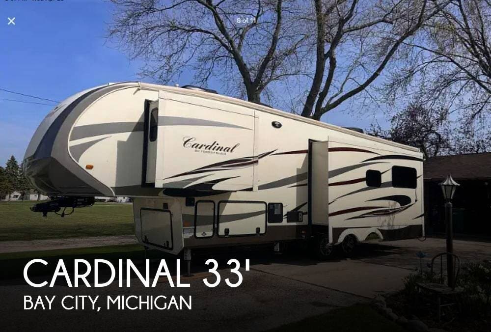 Used 2018 Forest River Cardinal Luxury 3350RL available in Bay City, Michigan