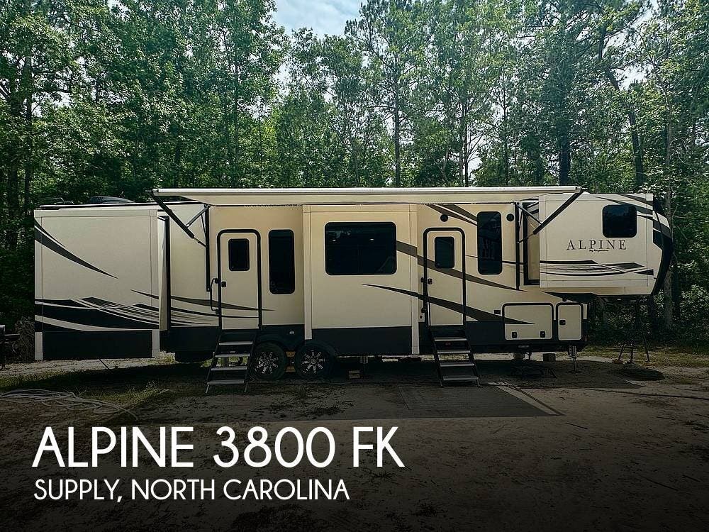 Used 2018 Keystone Alpine 3800FK available in Supply, North Carolina