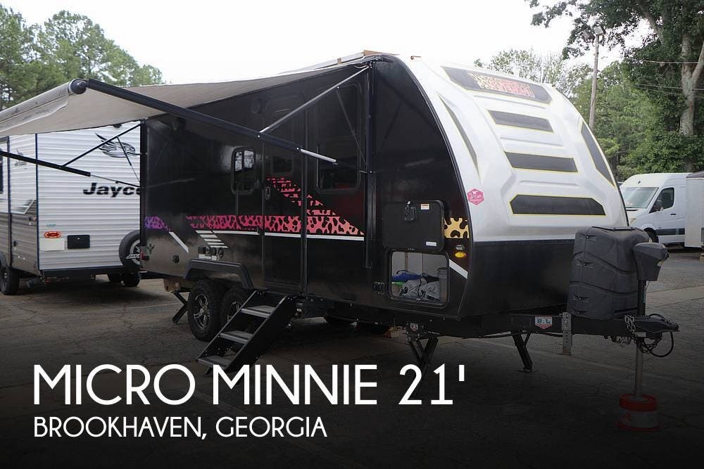 Used 2022 Winnebago Micro Minnie FLX 2108FBS available in Brookhaven, Georgia
