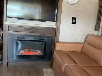 Used 2019 Tiffin Allegro Red 33AA available in Powell Butte, Oregon