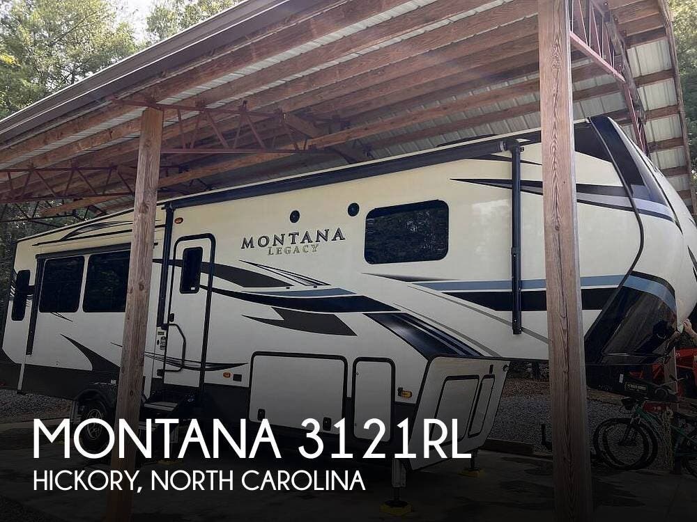 Used 2021 Keystone Montana 3121RL available in Hickory, North Carolina