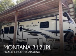Used 2021 Keystone Montana 3121RL available in Hickory, North Carolina