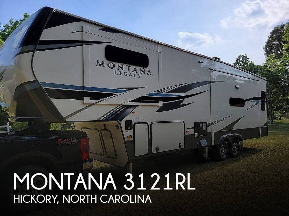Used 2021  Keystone Montana 3121RL by Keystone from Pop RVs in Hickory, NC