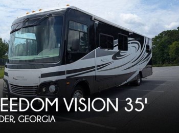 Used 2009 Coachmen Freedom Vision 3540DS available in Winder, Georgia