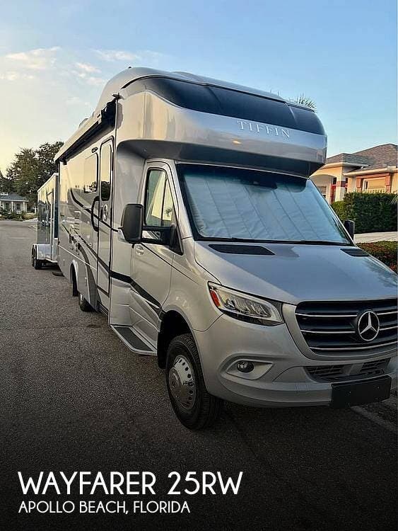 Used 2020 Tiffin Wayfarer 25RW available in Apollo Beach, Florida