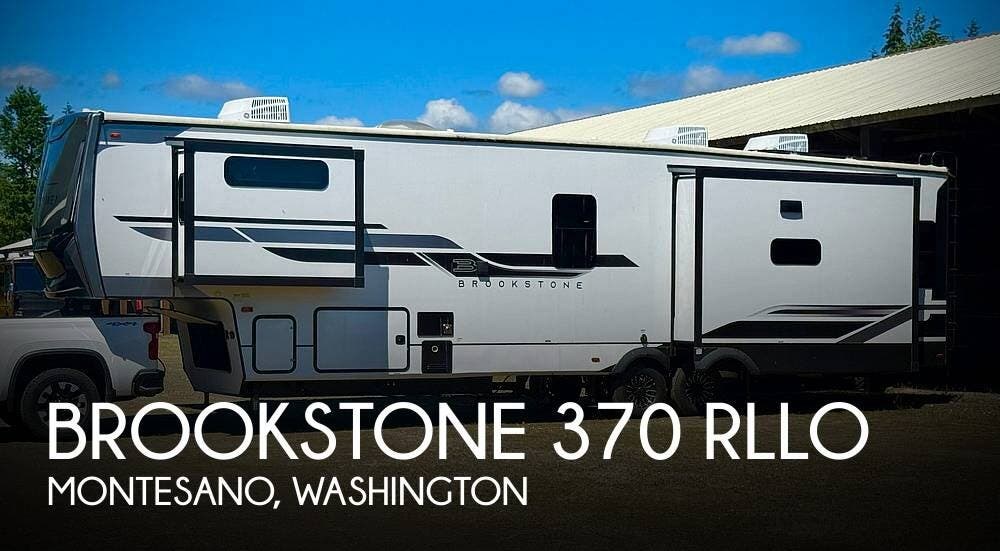 Used 2025 Coachmen Brookstone 370RLLO available in Montesano, Washington