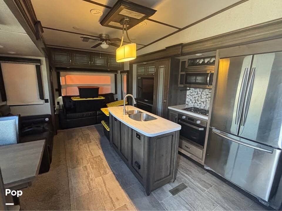 Used 2019 Keystone Montana 3855BR available in Divernon, Illinois