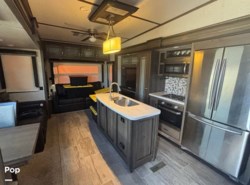 Used 2019 Keystone Montana 3855BR available in Divernon, Illinois