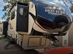 Used 2018 Keystone Montana High Country 375FL available in Altoona, Kansas