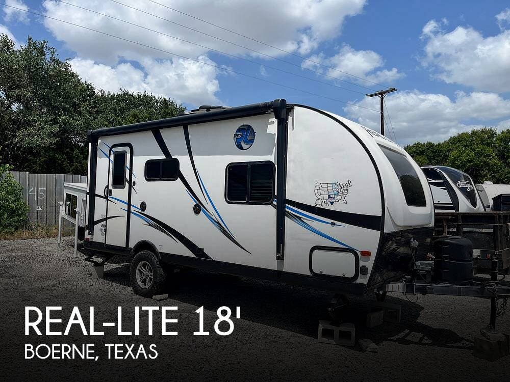 Used 2019 Palomino Real-Lite Mini RL181 available in Boerne, Texas
