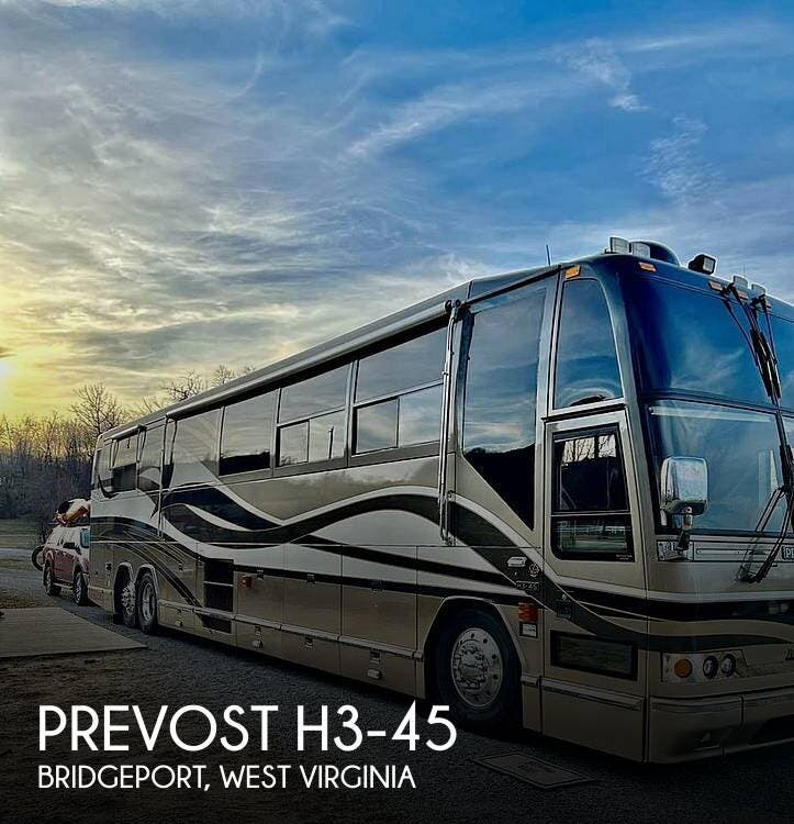 Used 2000 Prevost  Prevost h3-45 available in Bridgeport, West Virginia