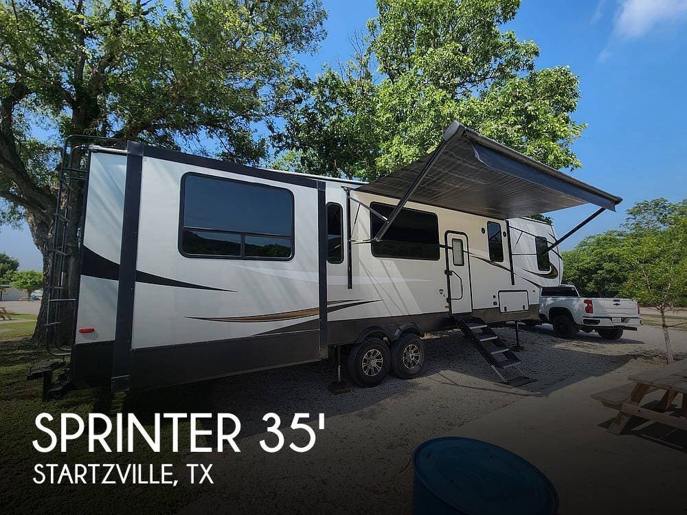Used 2022 Keystone Sprinter 3530 DEN Limited available in New Braunfels, Texas