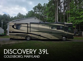 Used 2005 Fleetwood Discovery 39L available in Goldsboro, Maryland