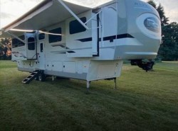 Used 2021 Palomino River Ranch 392MB available in Bellefontaine, Ohio