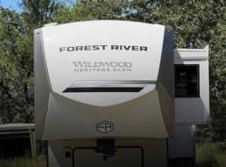 Used 2025 Forest River Wildwood Heritage Glen 320 View available in Lexington, Texas