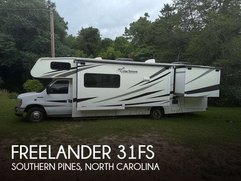 Used 2020  Coachmen Freelander 31FS by Coachmen from Pop RVs in Southern Pines, NC