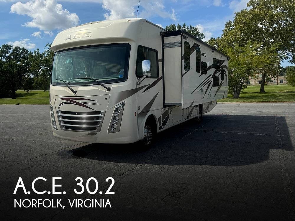 Used 2019  Thor Motor Coach A.C.E. 30.2 by Thor Motor Coach from Pop RVs in Norfolk, VA
