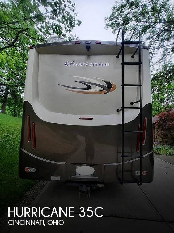 Used 2016 Thor Motor Coach Hurricane 35C available in Cincinnati, Ohio
