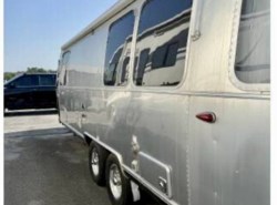 Used 2023 Airstream International 25FBT available in Springdale, Arkansas