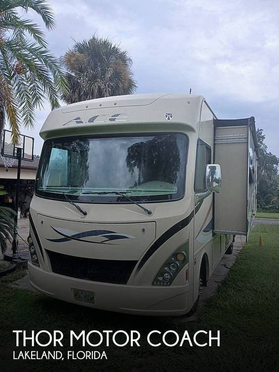Used 2016 Thor Motor Coach A.C.E. Thor Motor Coach  29.3 available in Lakeland, Florida