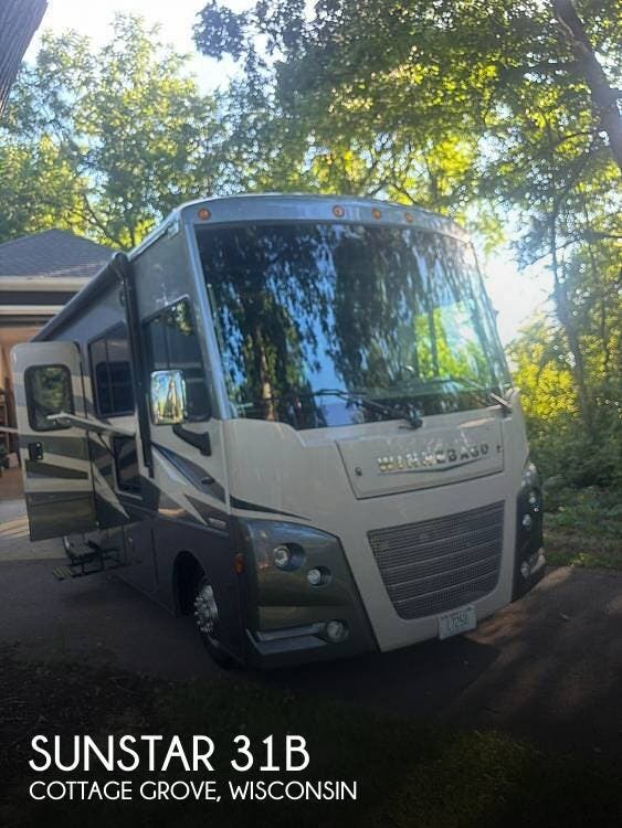 Used 2022 Winnebago Sunstar 31B available in Cottage Grove, Wisconsin