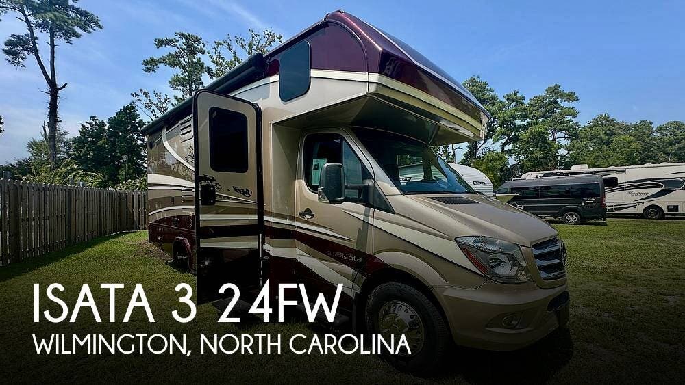 Used 2019  Dynamax Corp  Isata 3 24FW by Dynamax Corp from Pop RVs in Wilmington, NC