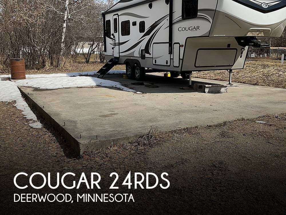 Used 2021  Keystone Cougar 24RDS by Keystone from Pop RVs in Deerwood, MN