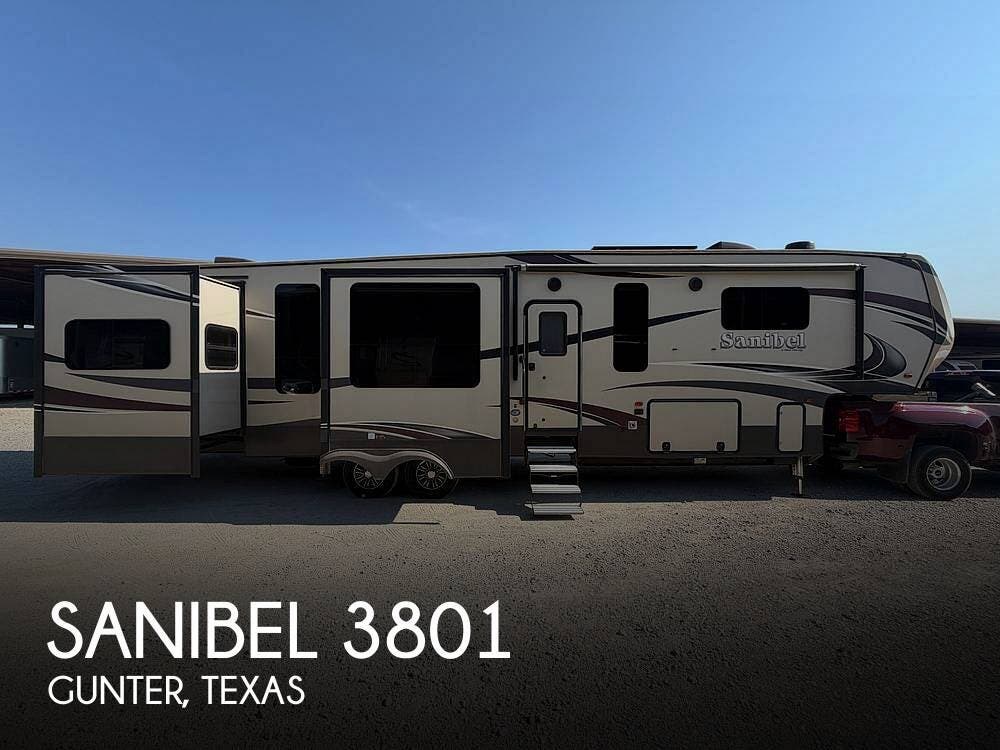 Used 2017  Prime Time Sanibel 3801 by Prime Time from Pop RVs in Gunter, TX