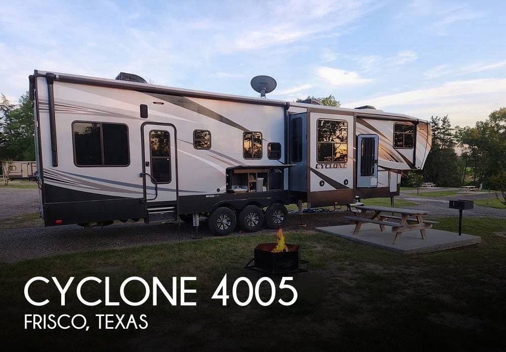 Used 2018 Heartland Cyclone 4005 available in Frisco, Texas
