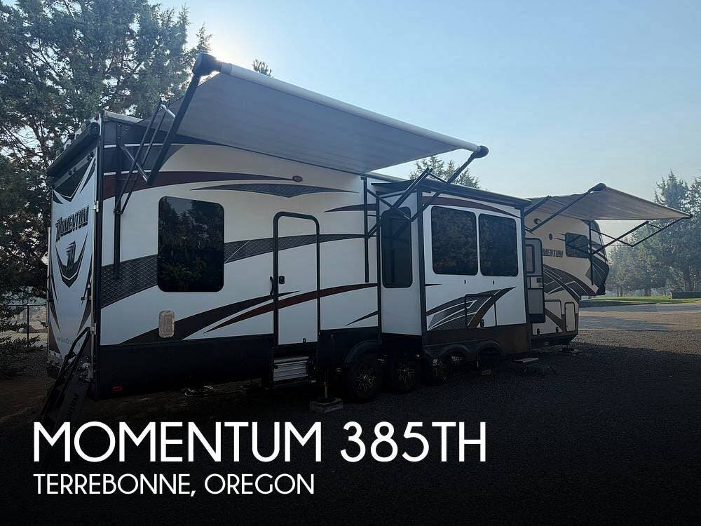 Used 2016  Grand Design Momentum 385TH by Grand Design from Pop RVs in Terrebonne, OR