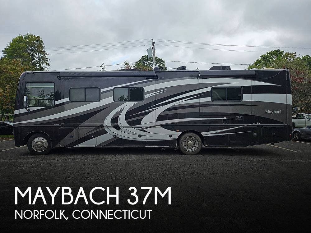 Used 2018  Nexus Maybach 37M by Nexus from Pop RVs in Norfolk, CT
