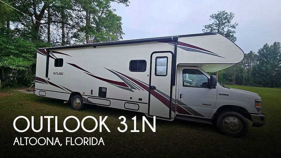 Used 2019 Winnebago Outlook 31n available in Altoona, Florida
