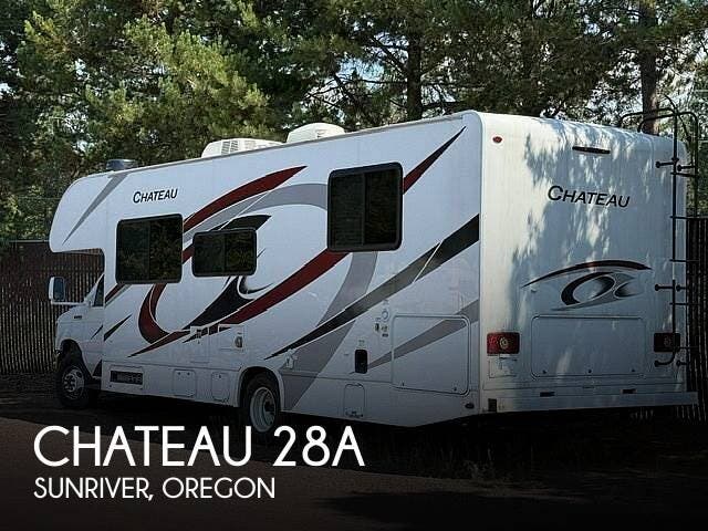 Used 2023  Thor Motor Coach Chateau 28A by Thor Motor Coach from Pop RVs in Sunriver, OR