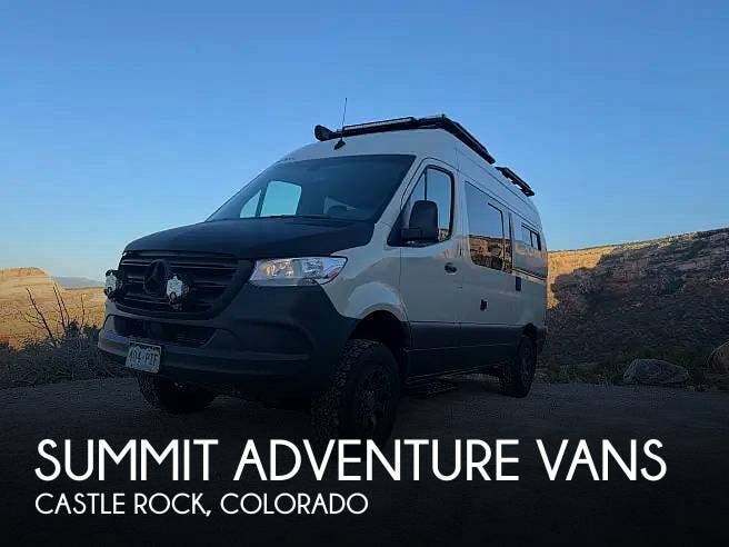 Used 2021  Summit  Adventure Vans Longs Peak 20 by Summit from Pop RVs in Castle Rock, CO