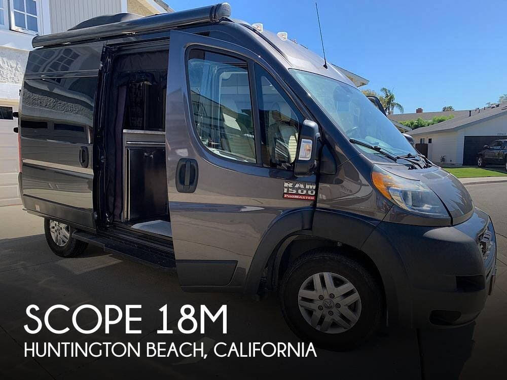 Used 2022  Thor Motor Coach Scope 18M by Thor Motor Coach from Pop RVs in Huntington Beach, CA