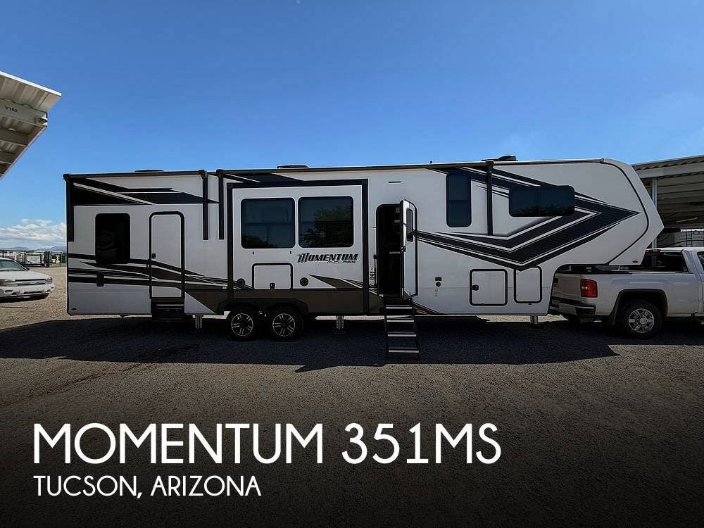 Used 2022  Grand Design Momentum 351MS by Grand Design from Pop RVs in Tucson, AZ