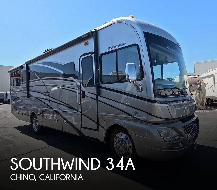 Used 2015  Fleetwood Southwind 34A by Fleetwood from Pop RVs in Chino, CA
