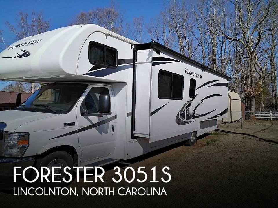 Used 2021  Forest River Forester 3051S by Forest River from Pop RVs in Lincolnton, NC