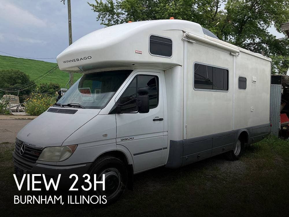 Used 2006  Winnebago View 23H by Winnebago from Pop RVs in Burnham, IL