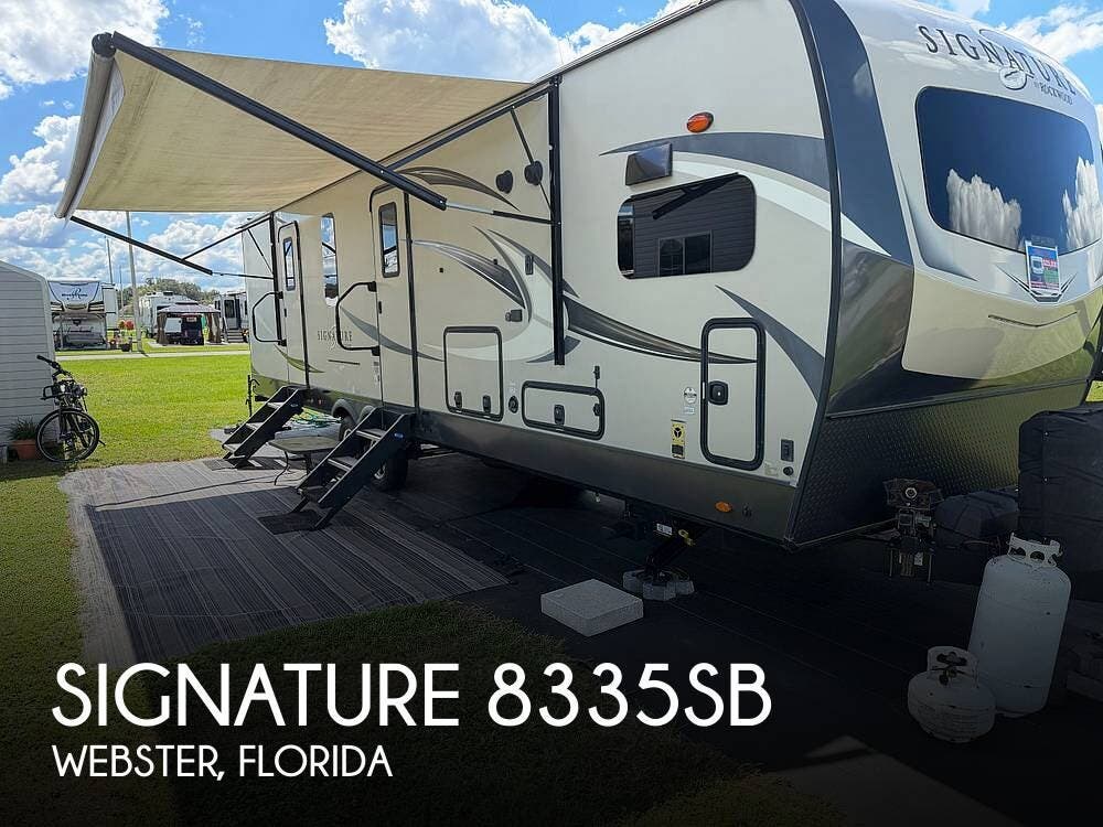 Used 2020 Rockwood  Signature 8335SB available in Webster, Florida